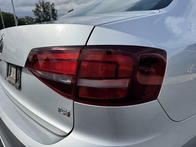 2016 Volkswagen Jetta Sedan Vehicle Photo in Mechanicsburg, PA 17050-1707