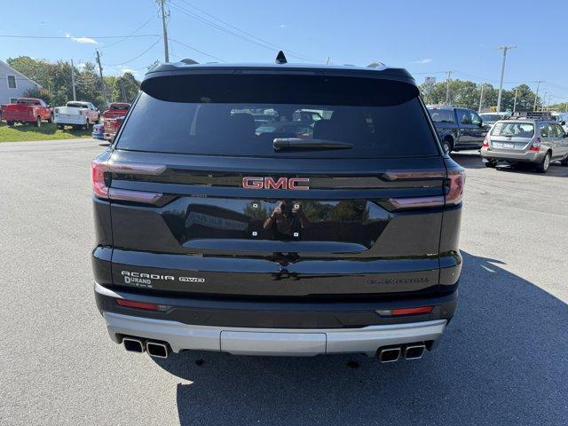 2025 GMC Acadia Vehicle Photo in LEOMINSTER, MA 01453-2952