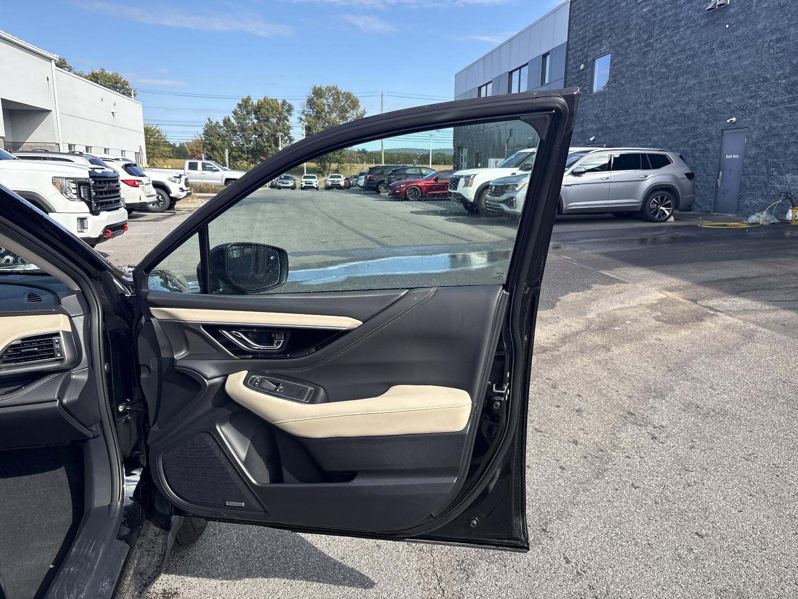 2025 Subaru Outback Vehicle Photo in Mechanicsburg, PA 17050