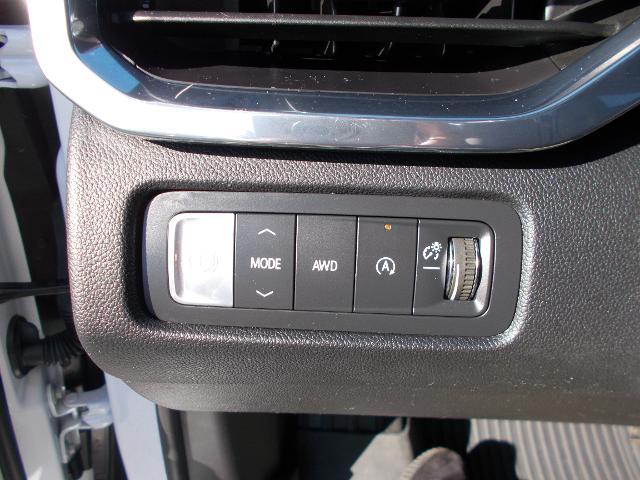 2024 GMC Acadia Vehicle Photo in LOWELL, MA 01852-4336