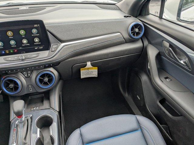 2025 Chevrolet Blazer Vehicle Photo in BRUNSWICK, GA 31525-1881