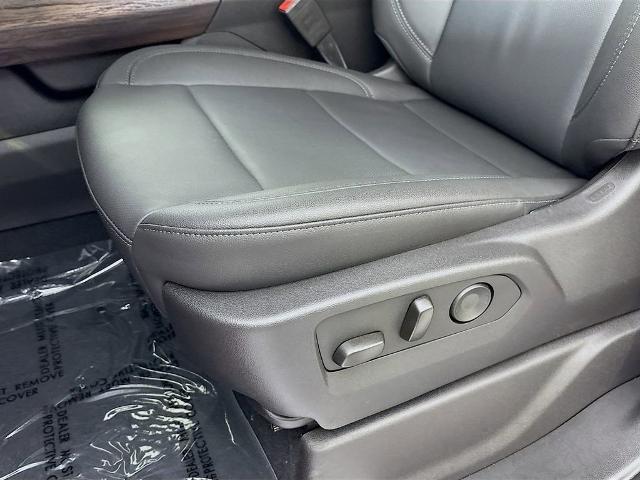 2025 GMC Sierra 3500 HD Vehicle Photo in PUYALLUP, WA 98371-4149