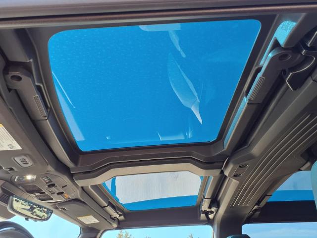 2025 GMC HUMMER EV SUV Vehicle Photo in Denton, TX 76205