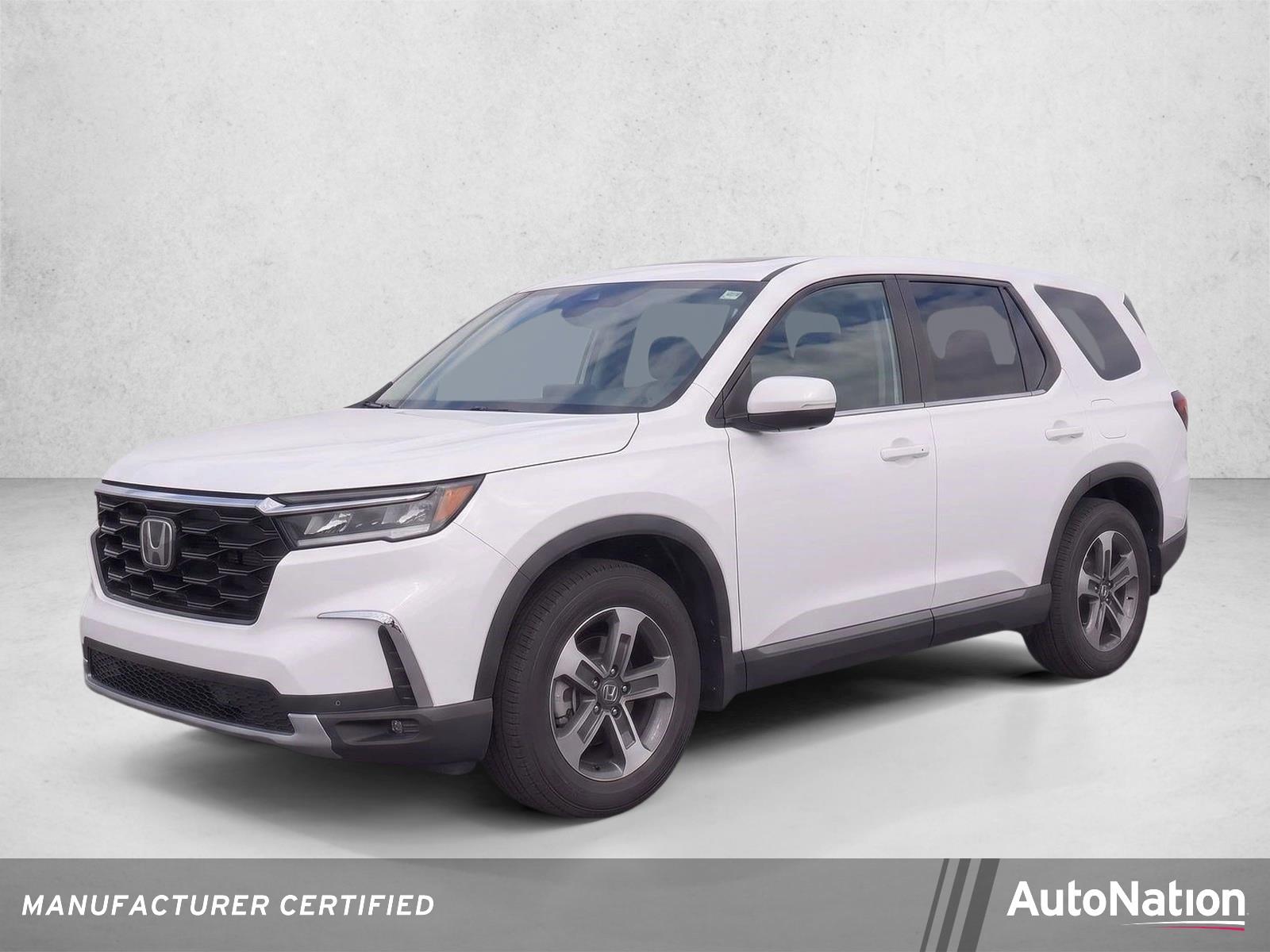 2024 Honda Pilot Vehicle Photo in Miami, FL 33015