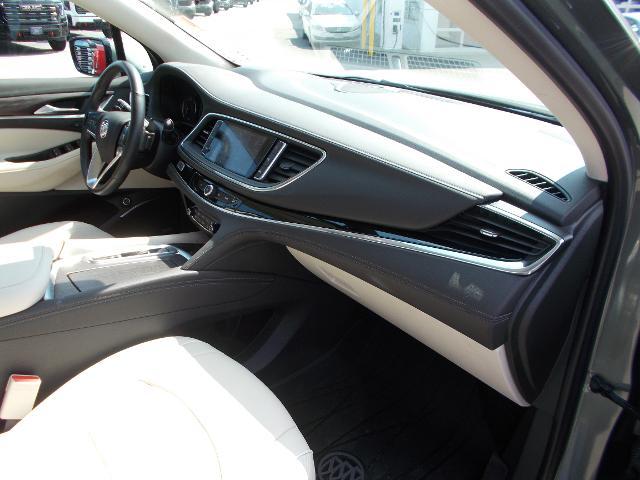 2022 Buick Enclave Vehicle Photo in LOWELL, MA 01852-4336