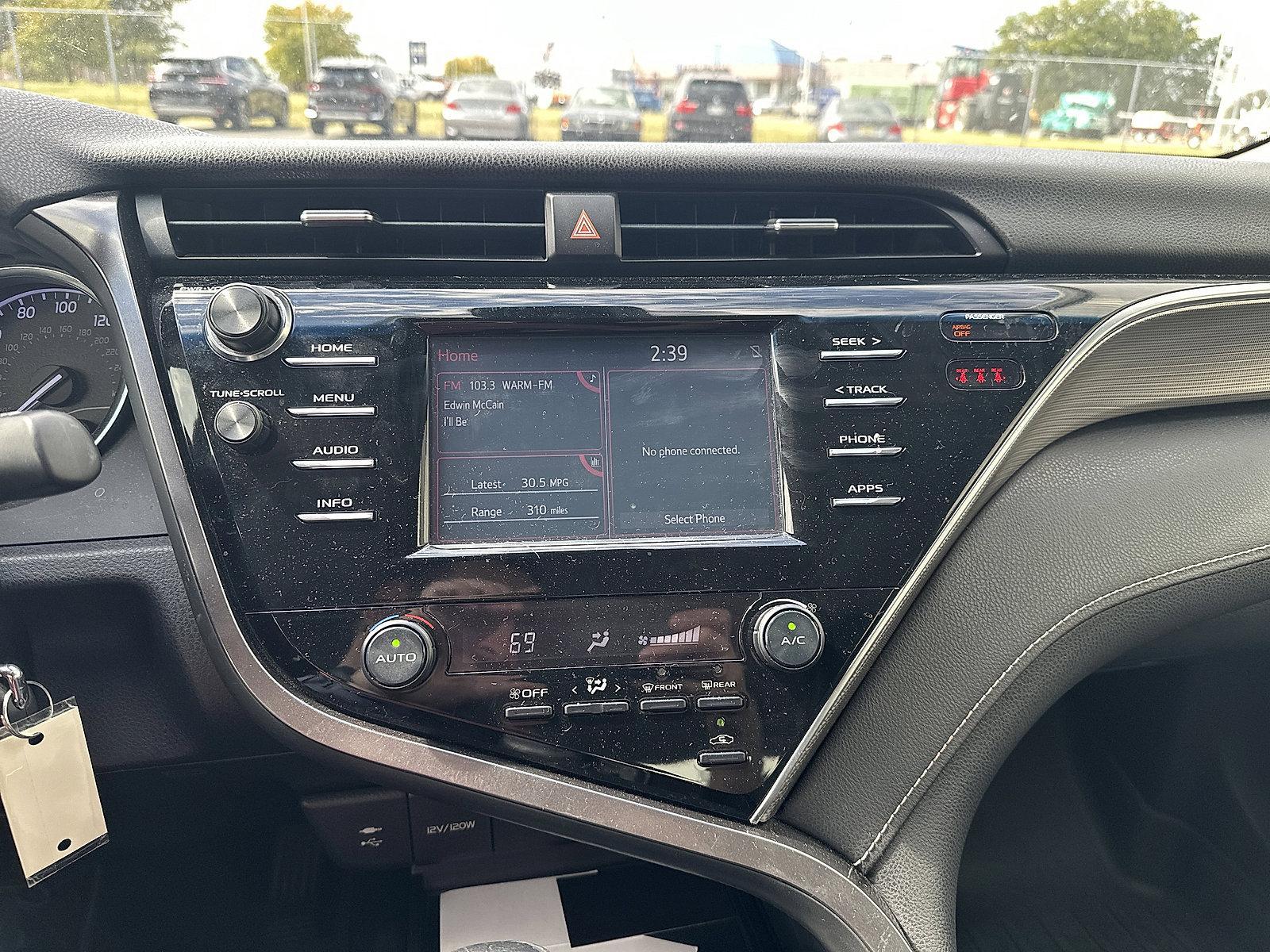2018 Toyota Camry Vehicle Photo in Lancaster, PA 17601
