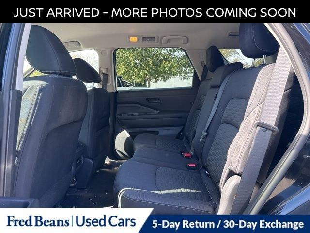 2023 Nissan Pathfinder Vehicle Photo in Flemington, NJ 08822