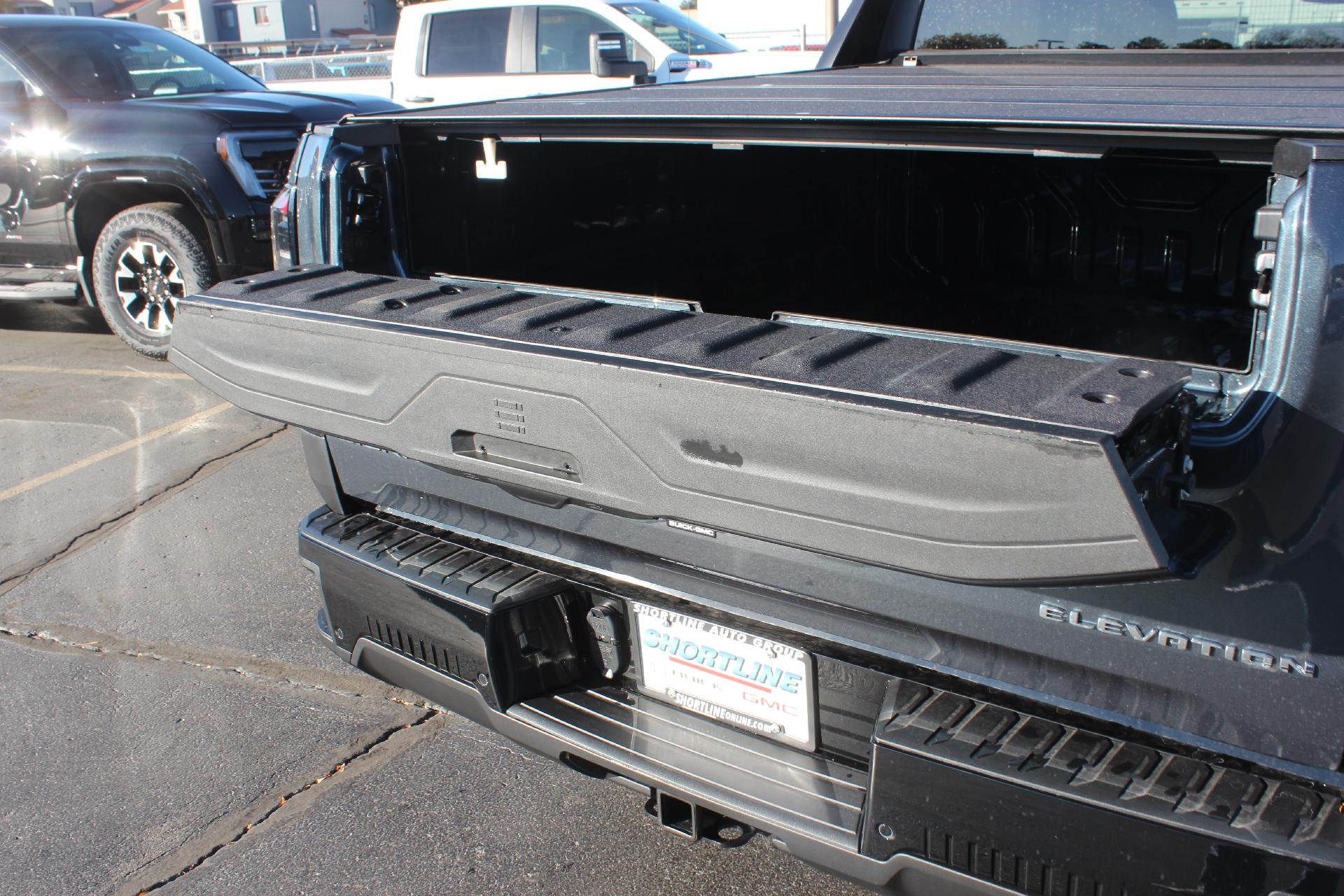 2026 GMC Sierra EV Vehicle Photo in AURORA, CO 80012-4011