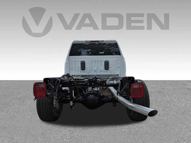 2025 Chevrolet Silverado 3500 HD Vehicle Photo in BRUNSWICK, GA 31525-1881