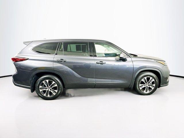 2022 Toyota Highlander Vehicle Photo in Flemington, NJ 08822