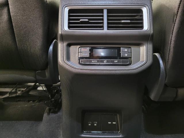 2024 Volkswagen Atlas Vehicle Photo in NEENAH, WI 54956-2243