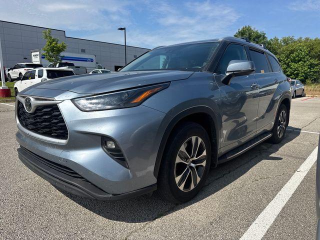 2022 Toyota Highlander Vehicle Photo in Jonesboro, AR 72404