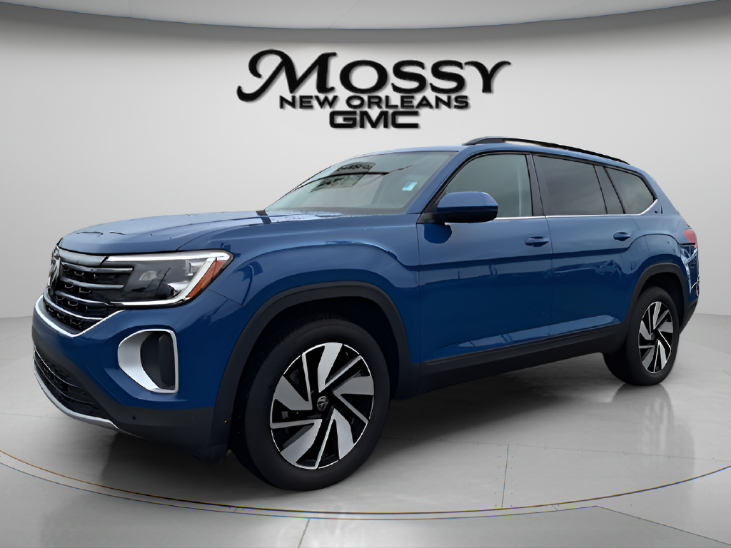 2026 Volkswagen Atlas photo 1 of 36