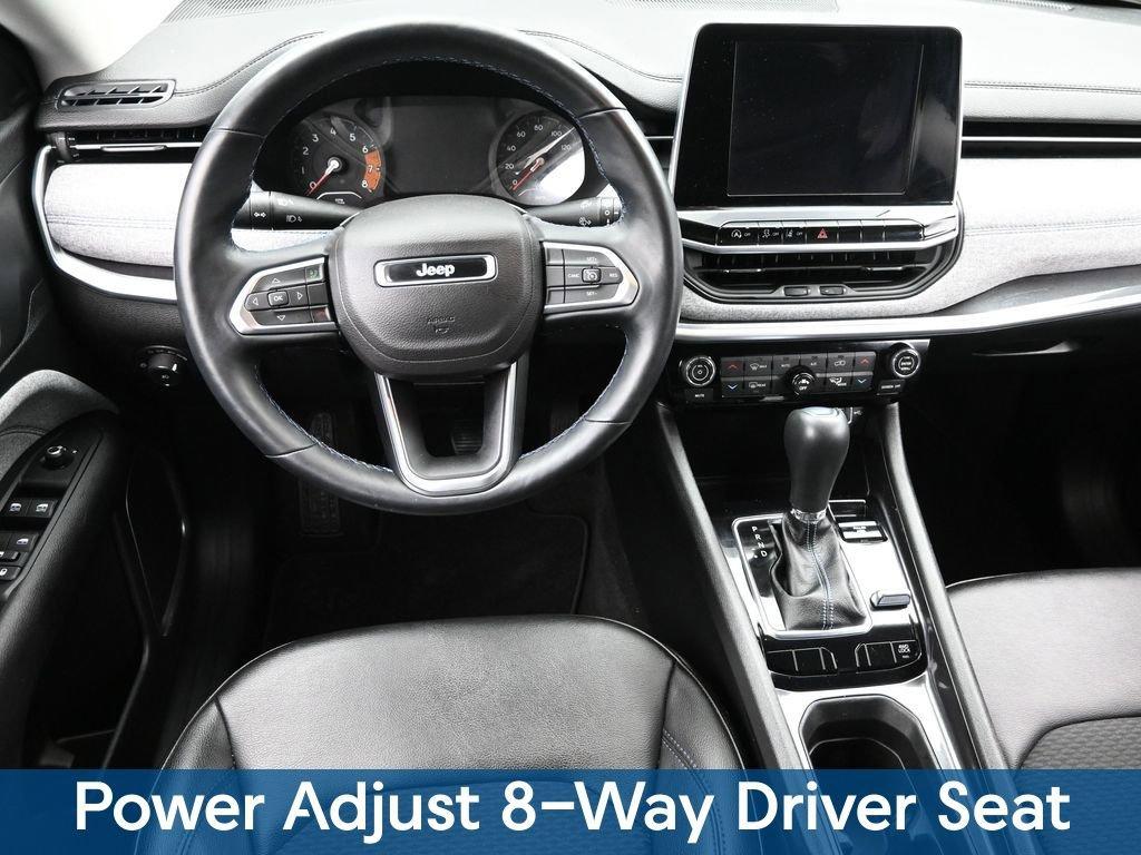 2022 Jeep Compass Vehicle Photo in Cedar Rapids, IA 52402