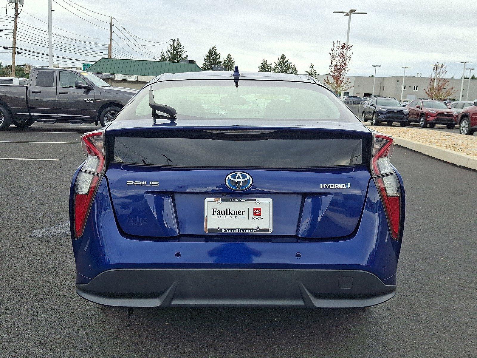 2017 Toyota Prius Vehicle Photo in Harrisburg, PA 17111