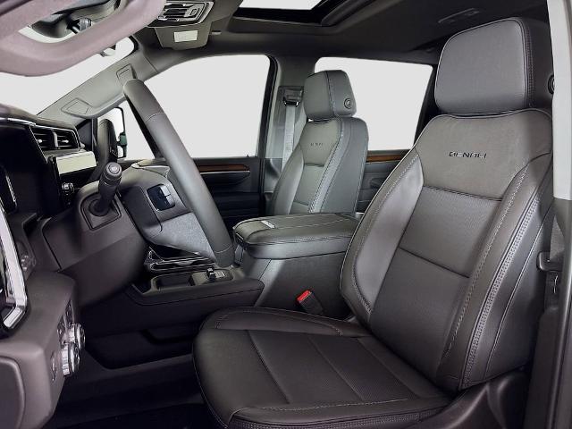 2025 GMC Sierra 2500 HD Vehicle Photo in PUYALLUP, WA 98371-4149