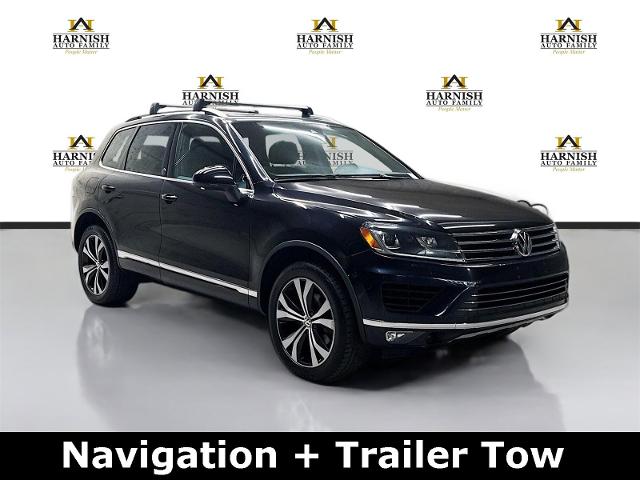 2017 Volkswagen Touareg Vehicle Photo in EVERETT, WA 98203-5662