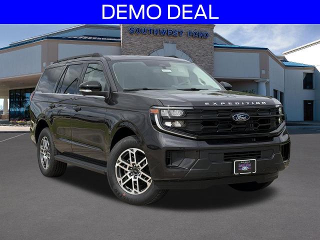 2026 Ford Expedition Vehicle Photo in Weatherford, TX 76087