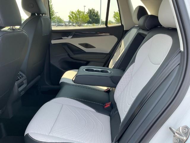 2025 Volkswagen Tiguan Vehicle Photo in Oshkosh, WI 54904