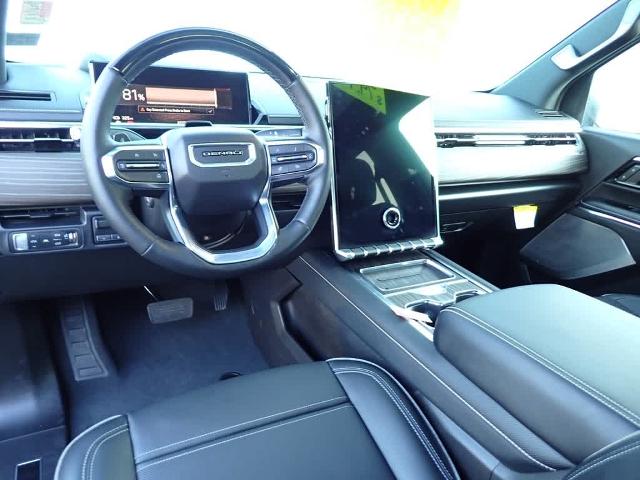 2025 GMC Sierra EV Vehicle Photo in ZELIENOPLE, PA 16063-2910