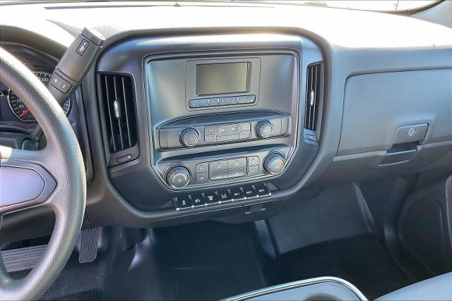 2024 Chevrolet Silverado Chassis Cab Vehicle Photo in INDEPENDENCE, MO 64055-1314