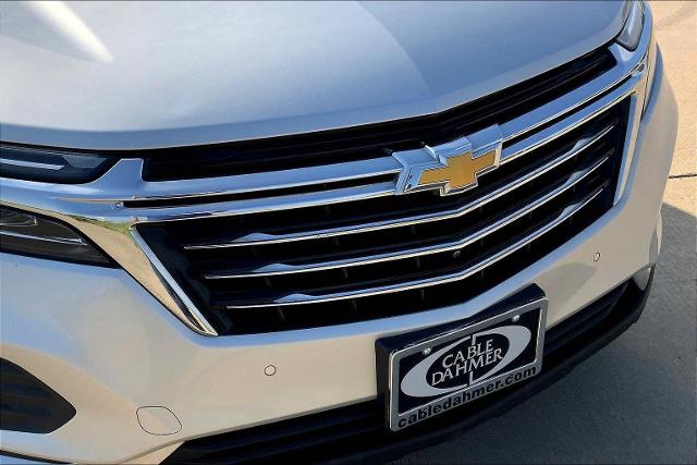 2022 Chevrolet Equinox Vehicle Photo in TOPEKA, KS 66609-0000