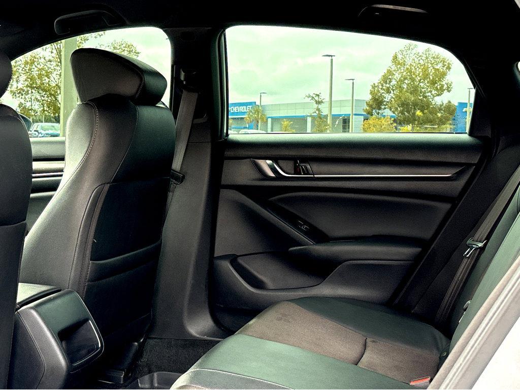 2020 Honda Accord Sedan Vehicle Photo in POOLER, GA 31322-3252