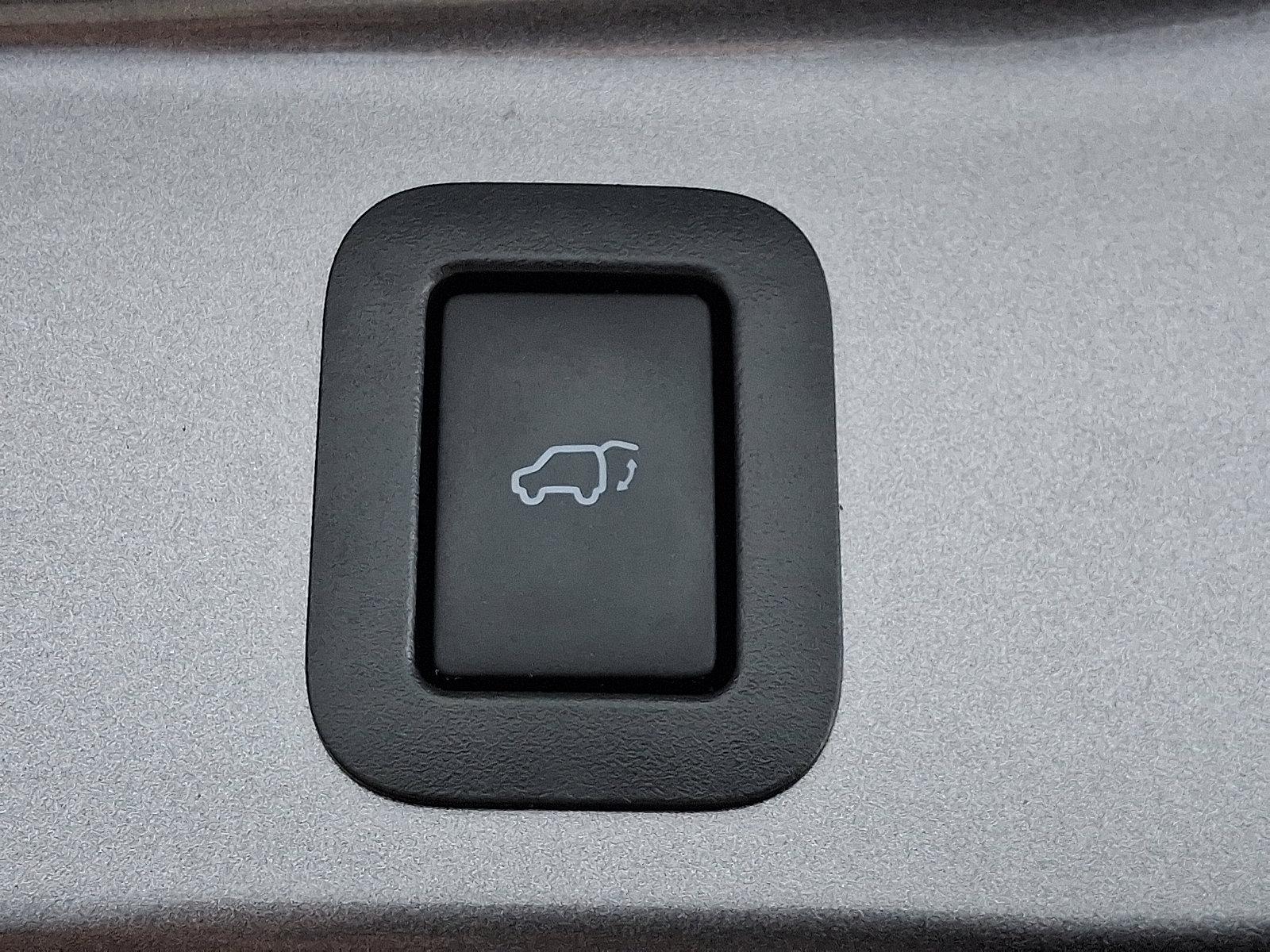 2016 Toyota Highlander Vehicle Photo in Lancaster, PA 17601