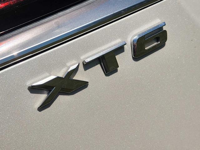 2023 Cadillac XT6 Vehicle Photo in DENTON, TX 76210-9321