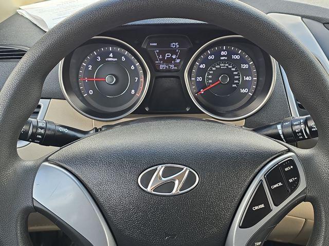 2016 Hyundai ELANTRA Vehicle Photo in Pleasant Hills, PA 15236