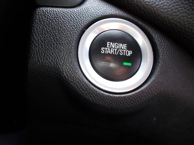 2020 Chevrolet Equinox Vehicle Photo in LOWELL, MA 01852-4336