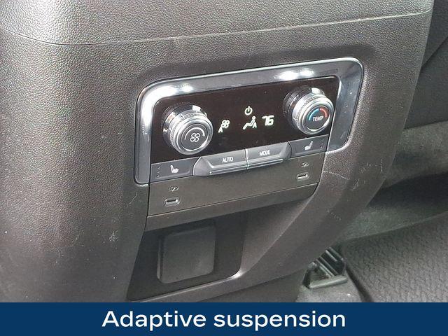 2025 GMC Yukon Vehicle Photo in DANBURY, CT 06810-5034