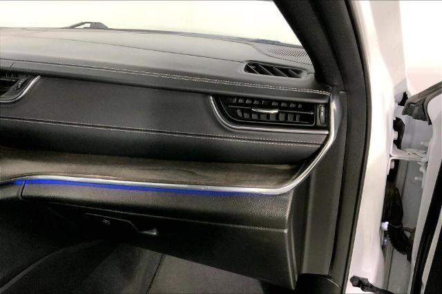 2024 Jeep Grand Cherokee Vehicle Photo in Kansas City, MO 64114
