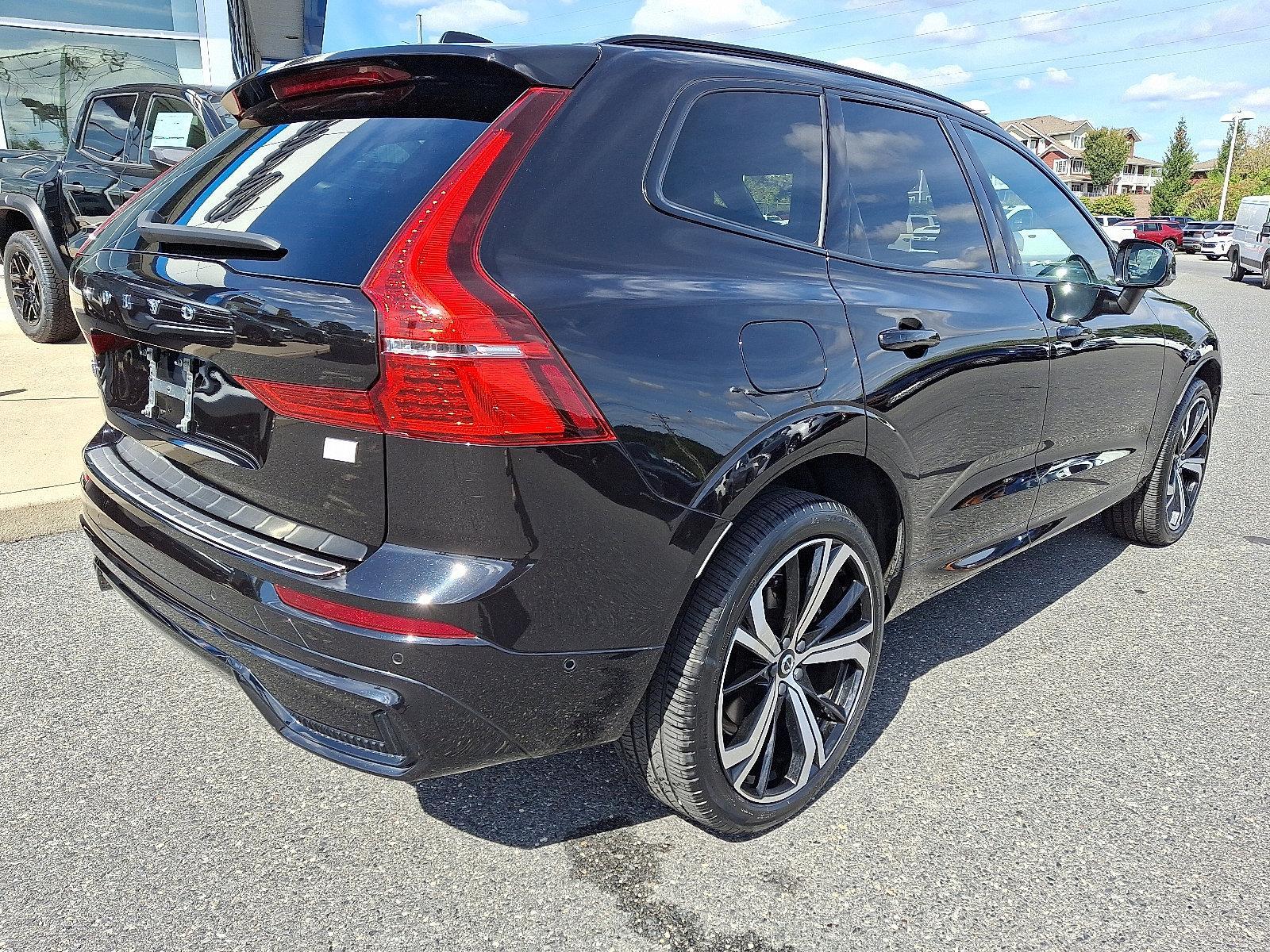 2022 Volvo XC60 Recharge Plug-In Hybrid Vehicle Photo in BETHLEHEM, PA 18017-9401