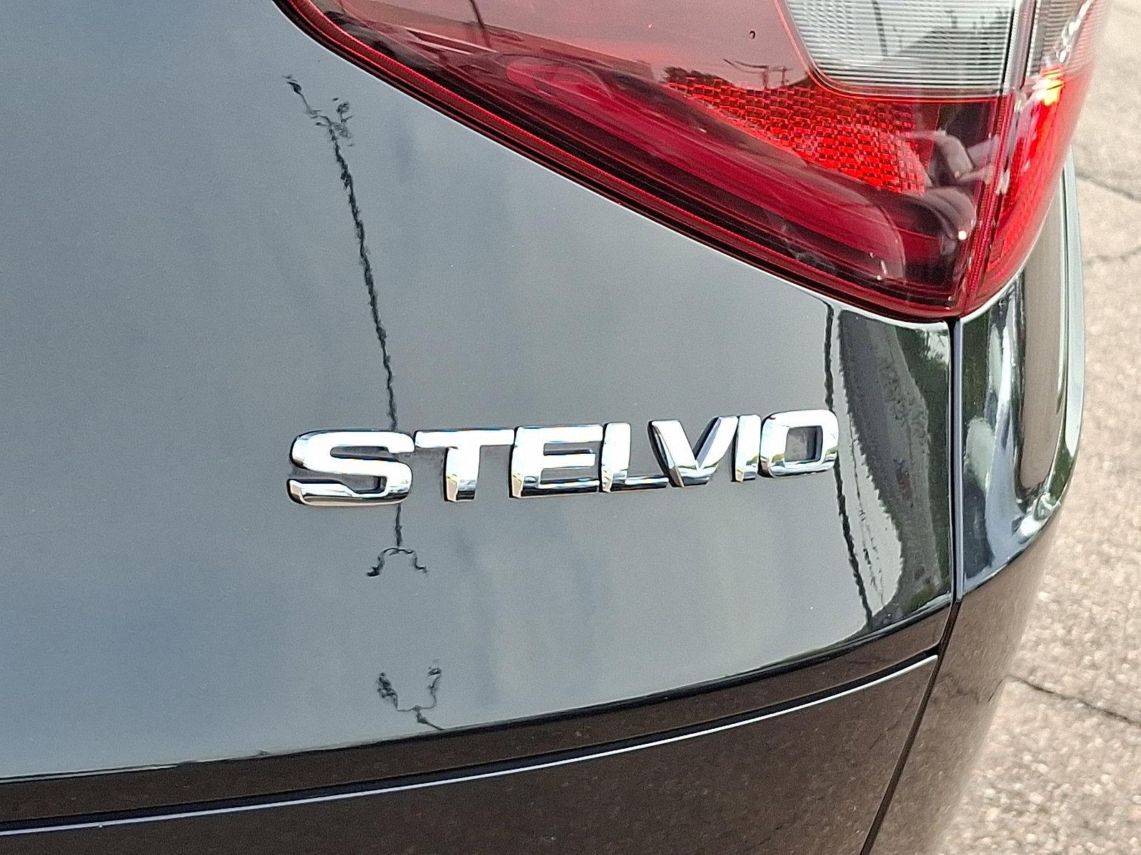 2018 Alfa Romeo Stelvio Vehicle Photo in Willow Grove, PA 19090