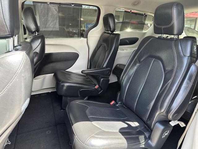 2019 Chrysler Pacifica Vehicle Photo in Tucson, AZ 85712