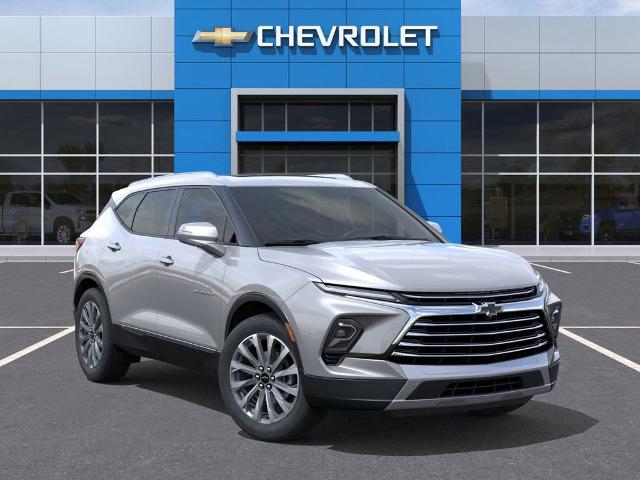 2025 Chevrolet Blazer Vehicle Photo in PUYALLUP, WA 98371-4149