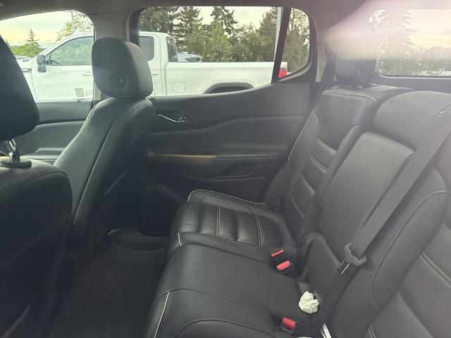 2017 GMC Acadia Vehicle Photo in PUYALLUP, WA 98371-4149