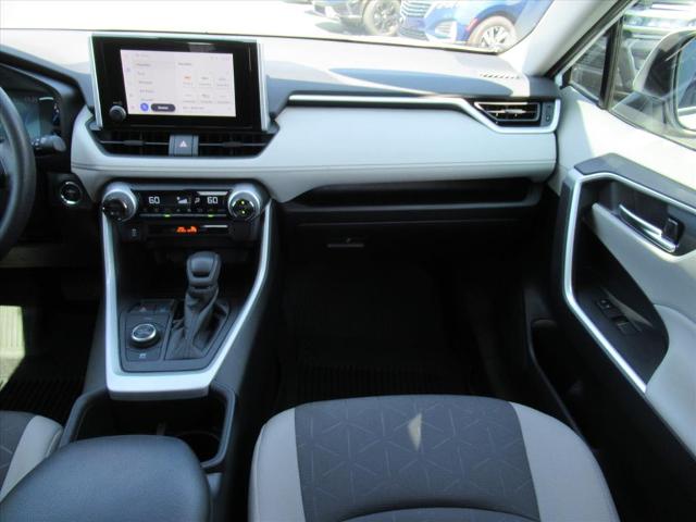 2024 Toyota RAV4 Vehicle Photo in LEESBURG, FL 34788-4022