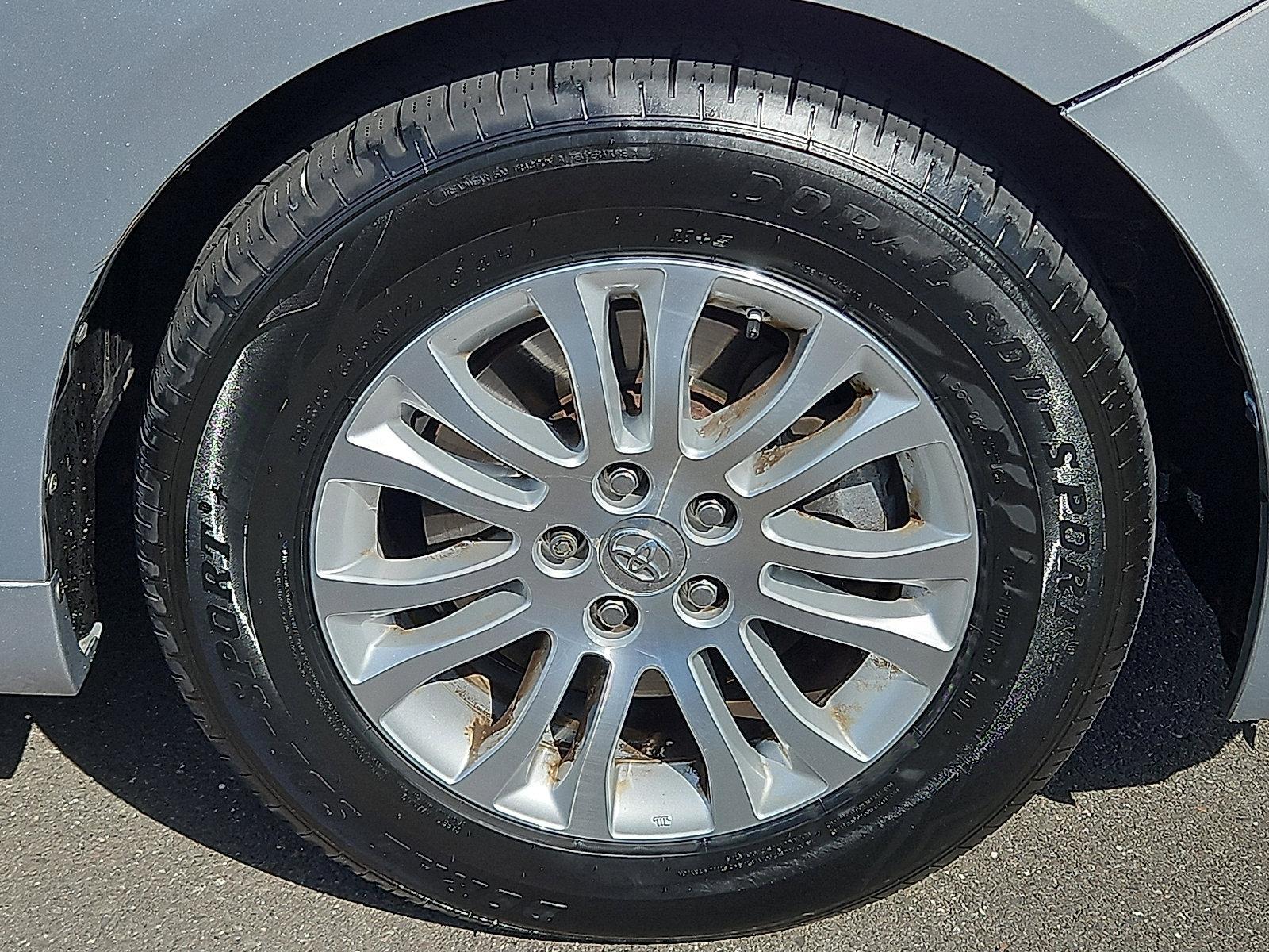 2015 Toyota Sienna Vehicle Photo in Trevose, PA 19053