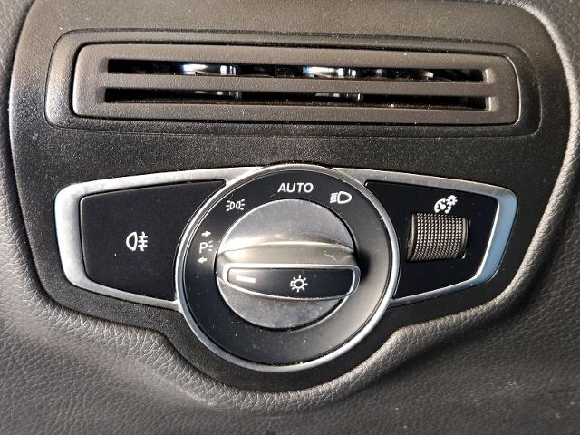 2022 Mercedes-Benz GLC Vehicle Photo in Weatherford, TX 76087