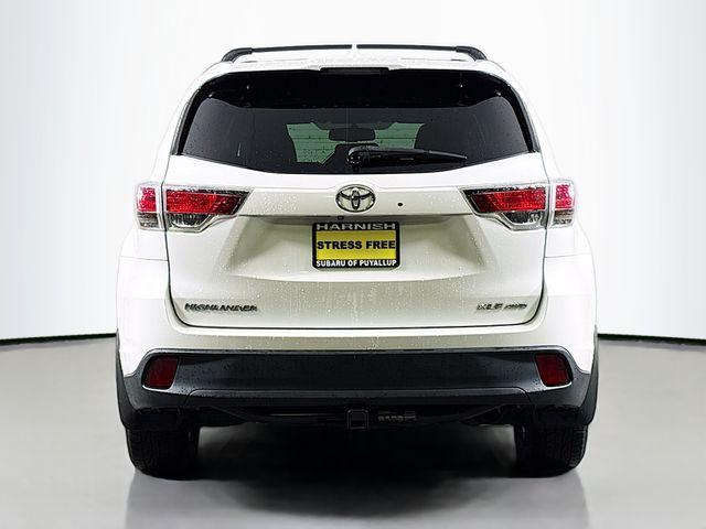 2016 Toyota Highlander Vehicle Photo in Puyallup, WA 98371