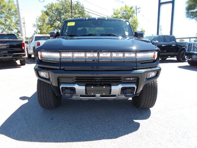 2025 GMC HUMMER EV Pickup Vehicle Photo in LOWELL, MA 01852-4336