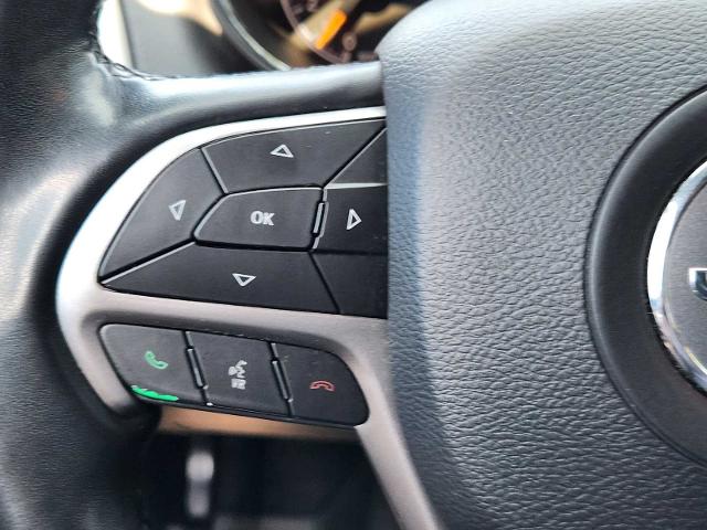 2019 Jeep Grand Cherokee Vehicle Photo in DENTON, TX 76210-9321