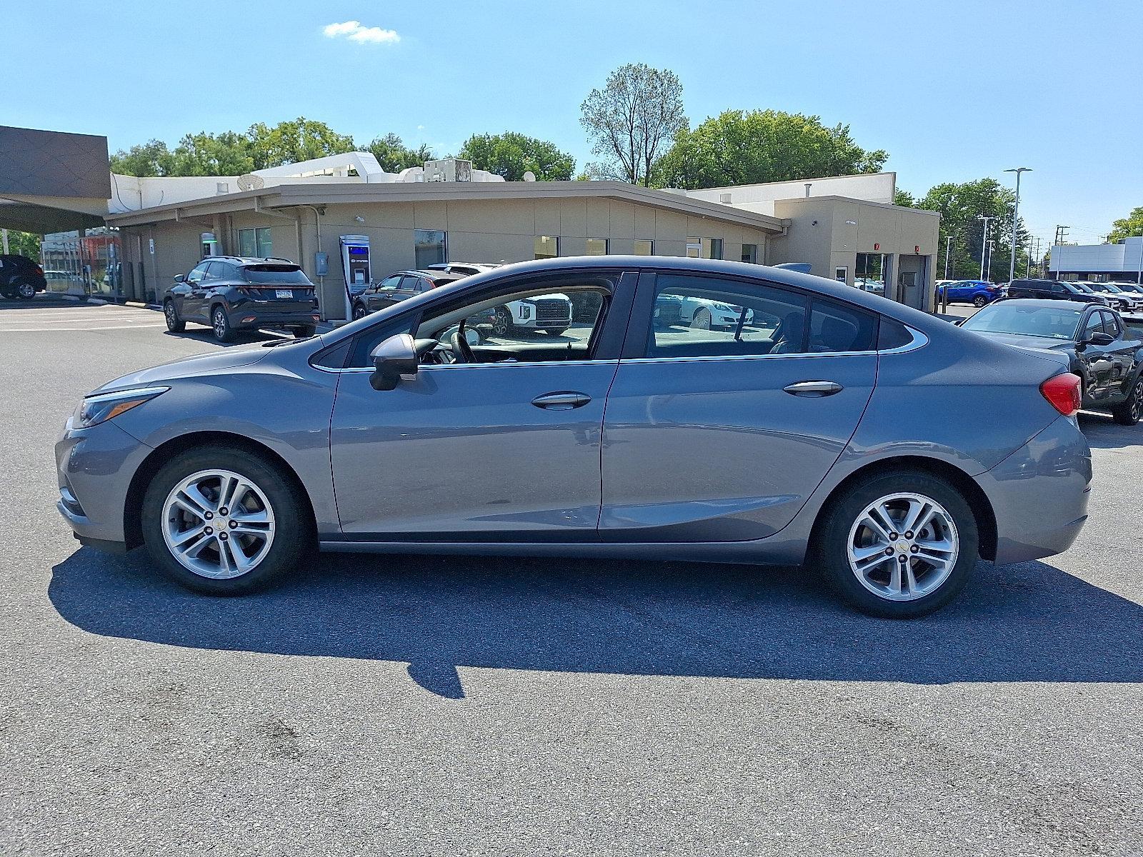 2018 Chevrolet Cruze Vehicle Photo in Harrisburg, PA 17111