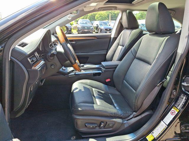 2013 Lexus ES 300h Vehicle Photo in DANBURY, CT 06810-5034