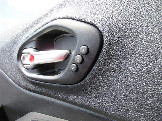 2021 Jeep Cherokee Vehicle Photo in LEESBURG, FL 34788-4022