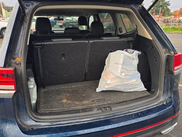 2022 Volkswagen Atlas Vehicle Photo in Puyallup, WA 98371