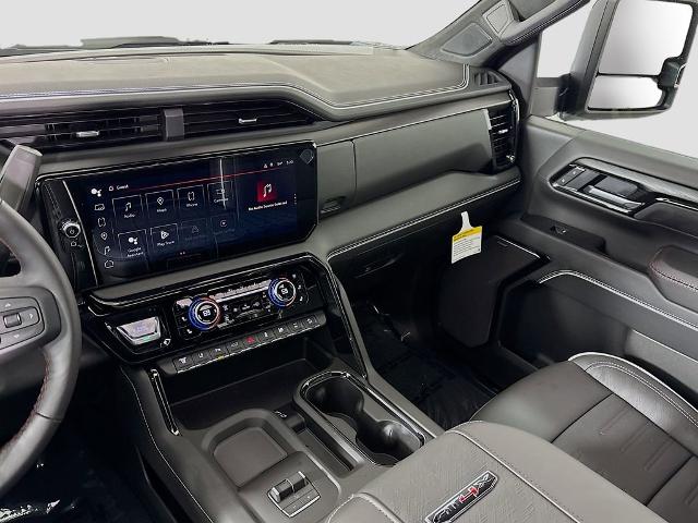 2026 GMC Sierra 2500 HD Vehicle Photo in PUYALLUP, WA 98371-4149