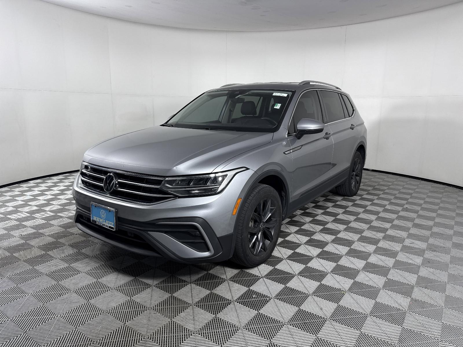 2023 Volkswagen Tiguan Vehicle Photo in Georgetown, TX 78626